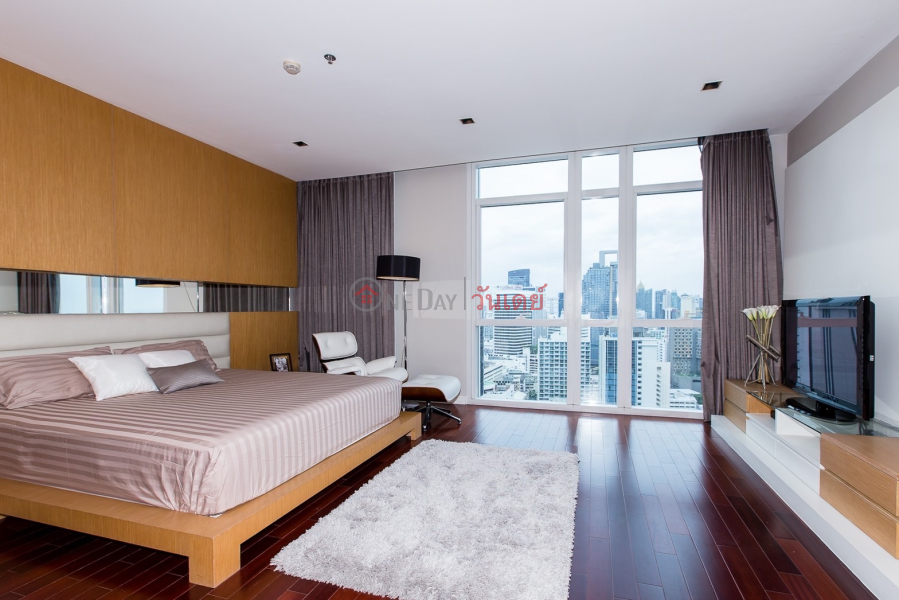 ฿ 160,000/ month | Condo for Rent: Athenee Residence, 215 m², 3 bedroom(s)