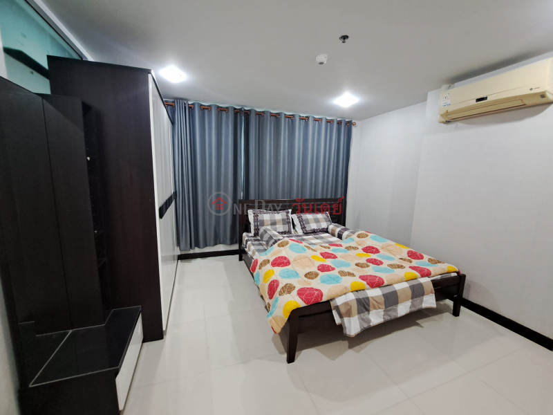 ฿ 20,000/ month Sukhumvit Living Town