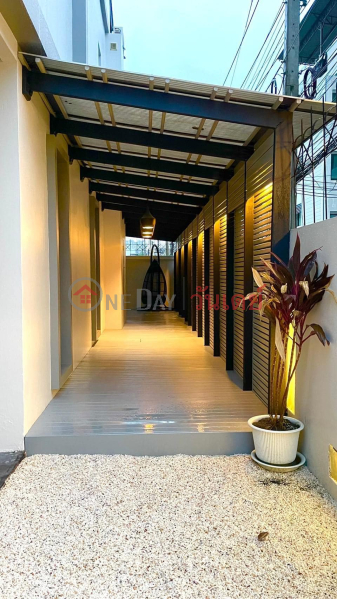 บ้านทาวน์เฮาส์ สำหรับ เช่า: The Private Sukhumvit 97/1 Bangchak, 260 ตร.ม., 5 ห้องนอน รายการเช่า