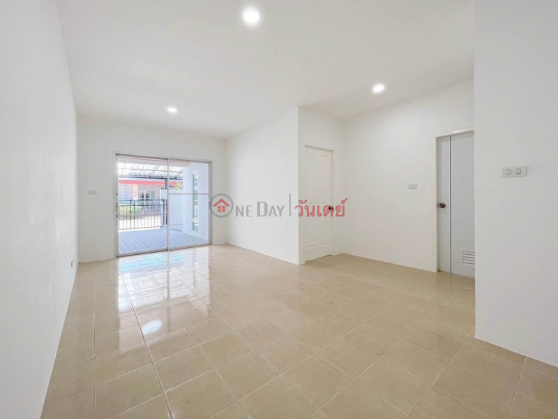 Single-storey townhouse, newly renovated, Tawan Place village, Thailand, Sales ฿ 2.89Million