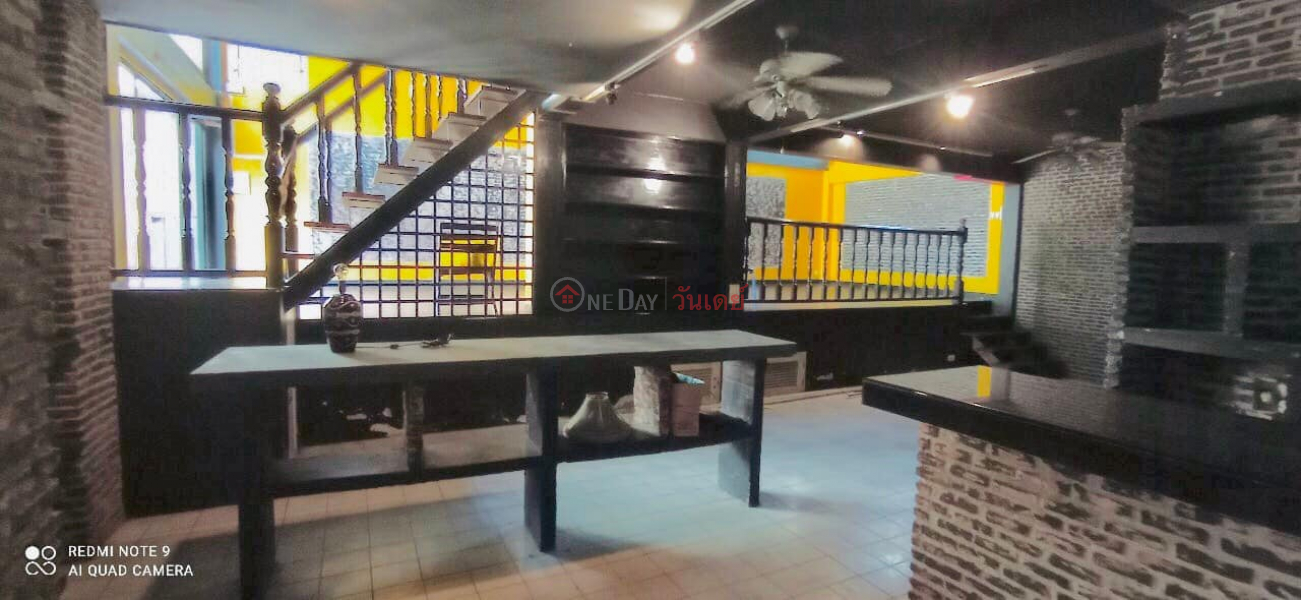 ฿ 150,000/ month | Single House for Business at Asoke