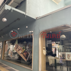 Kinlenn Eatery & Play-330 Phahonyothin Road|กินเล่น อีทเทอรี่ แอนด์ เพลย์-330 ถนน พหลโยธิน