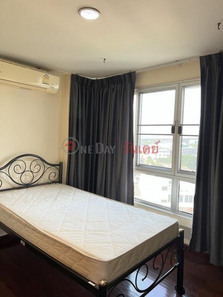 2 Beds 1 Bath Apartment in Charoen Krung รายการขาย (TRI-11890)