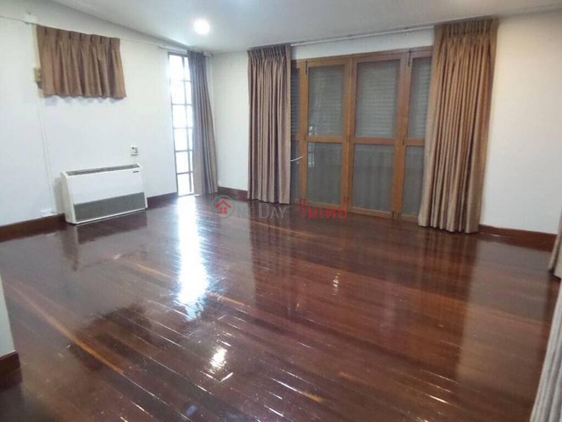 Single House with Garden (Just Renovated),ประเทศไทย เช่า ฿ 150,000/ เดือน