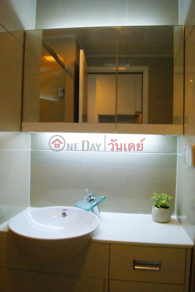 Property Search Thailand | OneDay | Residential | Rental Listings | Condo for Rent: T.C. Green, 30 m², 1 bedroom(s)