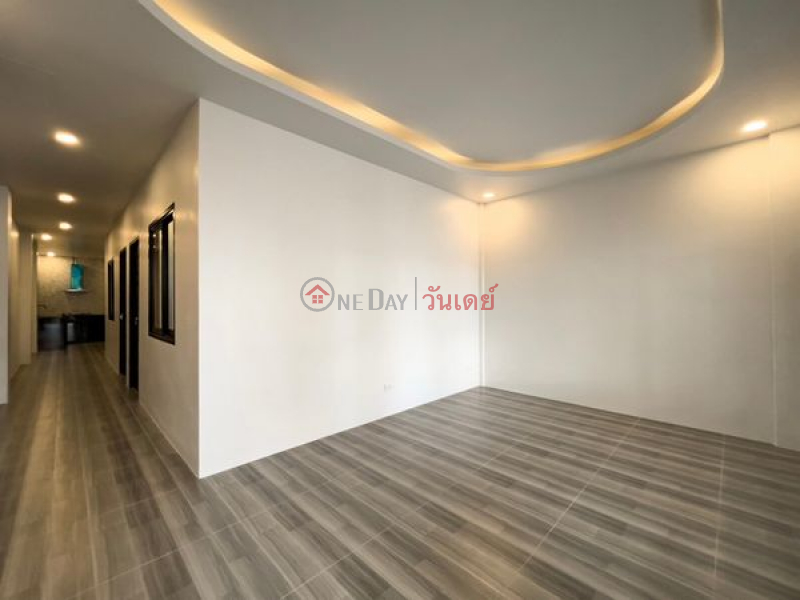 [SALE] Townhouse 2 floors, rooftop balcony Thailand | Sales | ฿ 2.99Million