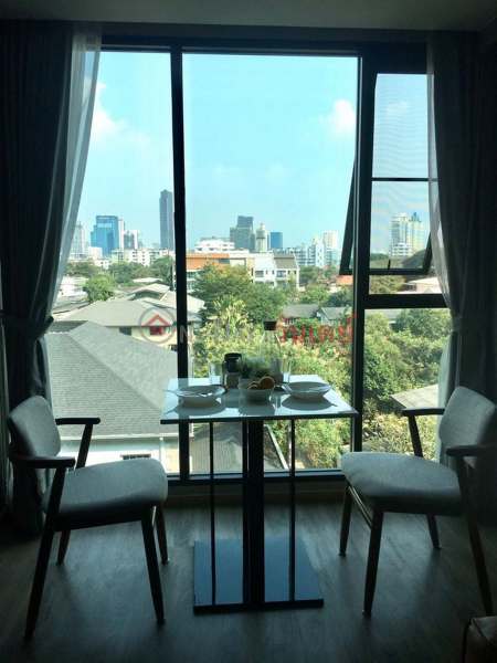 คอนโด สำหรับ เช่า: The Teak Sukhumvit 39, 31 ตร.ม., 1 ห้องนอน | ประเทศไทย | เช่า ฿ 18,000/ เดือน