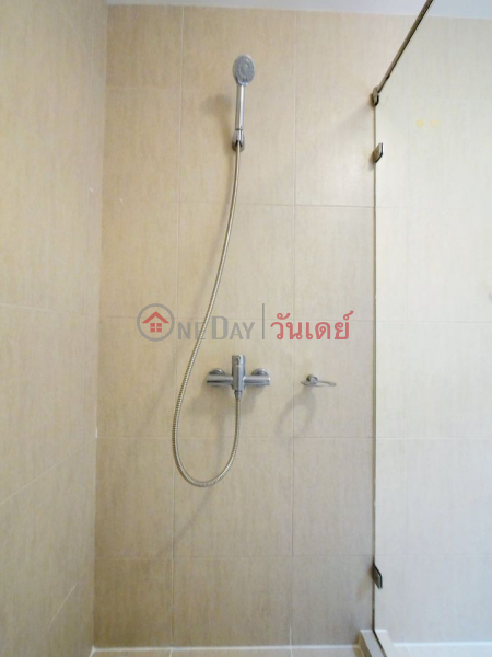 ฿ 18,000/ month Condo for Rent: The Clover Thonglor, 42 m², 1 bedroom(s)