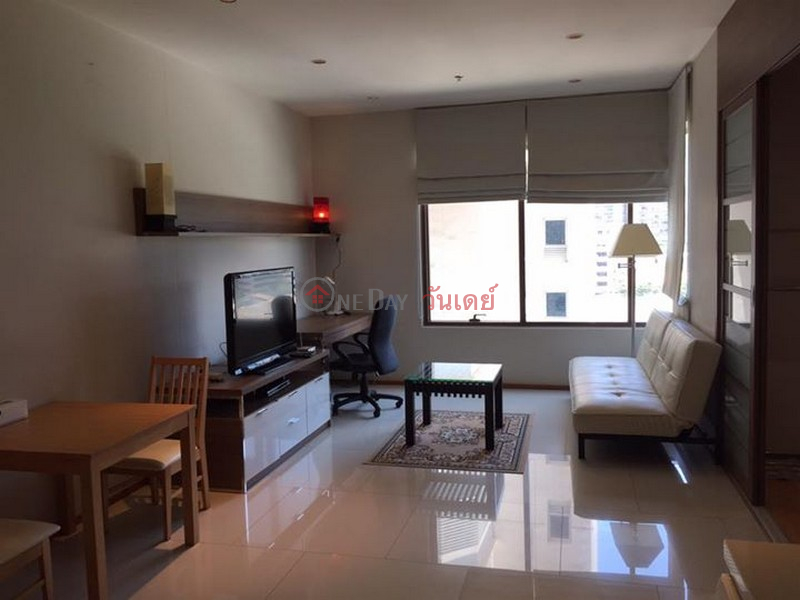 Condo for Rent: The Emporio Place, 49 m², 1 bedroom(s) Rental Listings