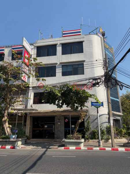 PP Building (อาคารพีพี),Pom Prap Sattru Phai | OneDay วันเดย์(1)