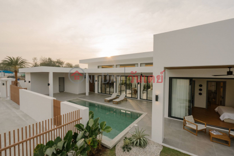 New Flamboyance Pool Villa in Huahin for sale _0