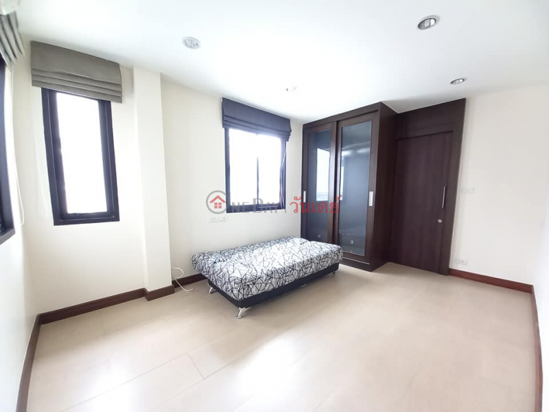 Single House With Nice Garden Ekamai, Thailand Rental ฿ 60,000/ month