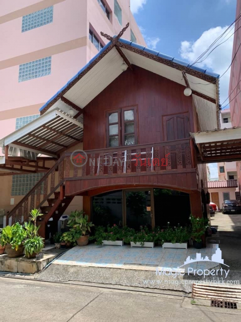 Apartment Building For Sale at Ladprao Rd, Bang Kapi, Bangkok _0