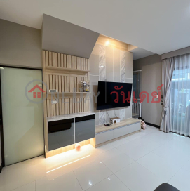 Townhouse for Rent: The Landmark Ekamai-ramindra, 168 m², 3 bedroom(s) - OneDay_0