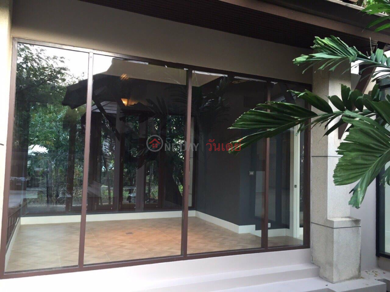 ฿ 300,000/ month, Townhouse for Rent: Ekkamai Villas, 500 m², 5 bedroom(s)