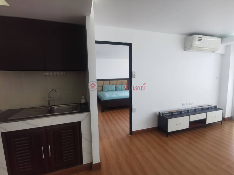 For rent, large room 60 sq m: Family Park Condo Ladprao 48 Rental Listings