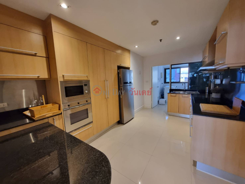 ฿ 120,000/ month | Condo for Rent: Tower Park, 265 m², 3 bedroom(s)