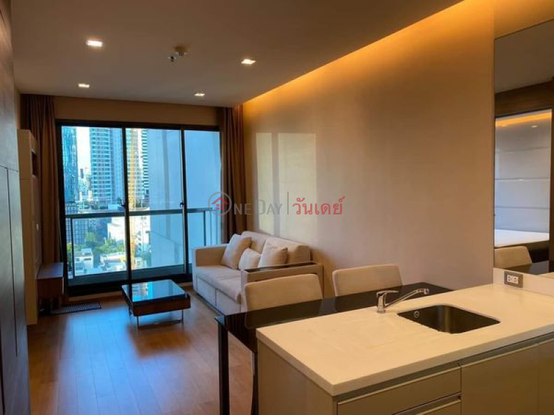 ฿ 35,000/ month Condo for rent: The Address Sathorn (floor 12A),fully furnished