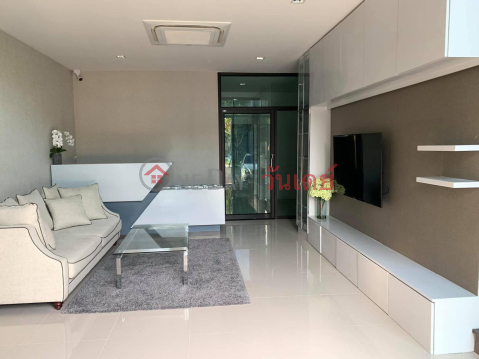 Townhouse for Rent: Cascade Bangna, 250 m², 4 bedroom(s) - OneDay_0