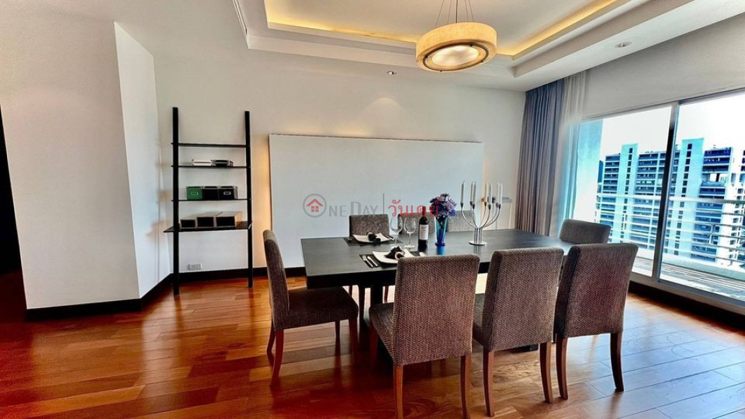 ฿ 165,000/ เดือน | คอนโด สำหรับ เช่า: Royal Residence Park, 275 ตร.ม., 4 ห้องนอน