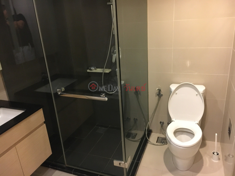 Property Search Thailand | OneDay | Residential | Rental Listings Condo for Rent: Via Botani, 45 m², 1 bedroom(s)