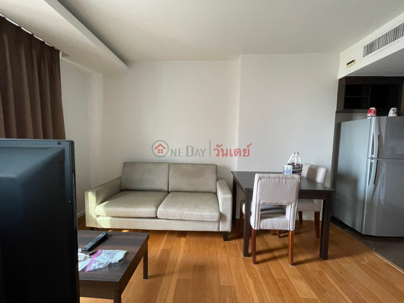 Property Search Thailand | OneDay | Residential, Rental Listings | Condo for Rent: Focus Ploenchit, 33 m², 1 bedroom(s)