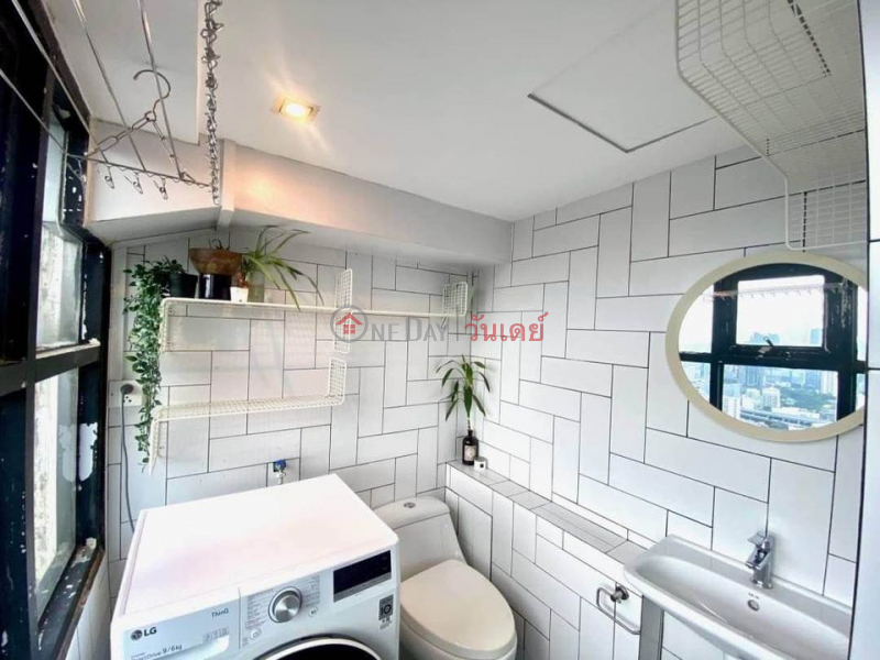 ฿ 79,000/ month | Rare Opportunity Sukhumvit Suit Condo Penthouse Duplex 2 Bedroom + 1 office