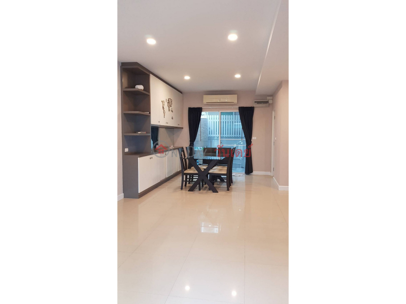 Others for Rent: Townhome, 188 m², 3 bedroom(s) Rental Listings