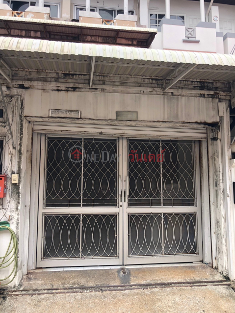 ขายทาวน์เฮาส์ 4 ห้องนอน ใน ซอยพัฒนาการ 29 เขตสวนหลวง กรุงเทพมหานคร _0