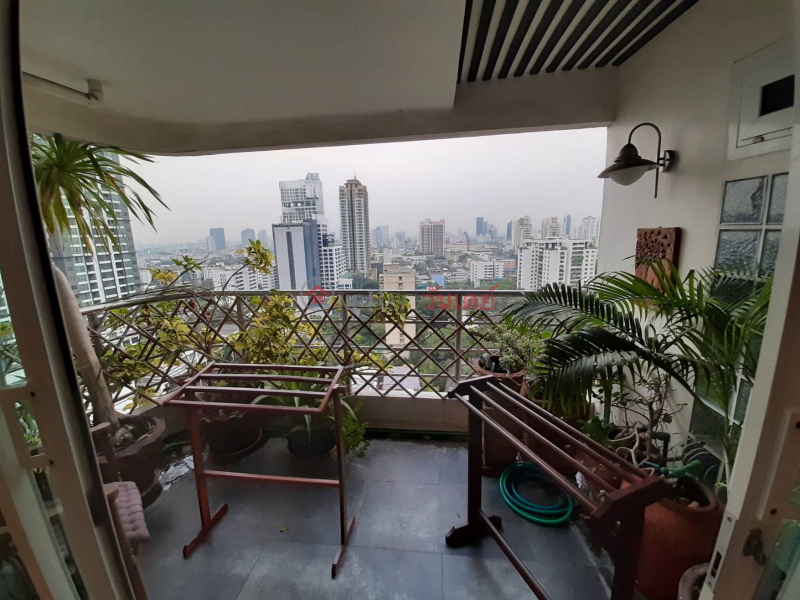 Property Search Thailand | OneDay | Residential | Rental Listings | Condo for Rent: D.S. Tower 1 Sukhumvit 33, 250 m², 3 bedroom(s)