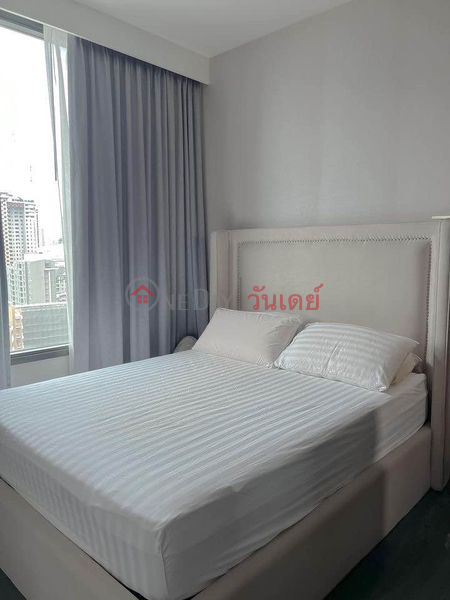 ฿ 28,000/ month For rent The Edge Sukhumvit 23 (10th floor)