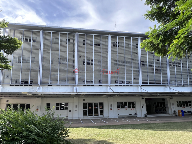 Lycée français international de Bangkok - 498, soi Ramkhamhaeng 39 (โรงเรียนฝรั่งเศสนานาชาติกรุงเทพ - 498 ซอยรามคำแหง 39),Wang Thonglang | OneDay วันเดย์(1)