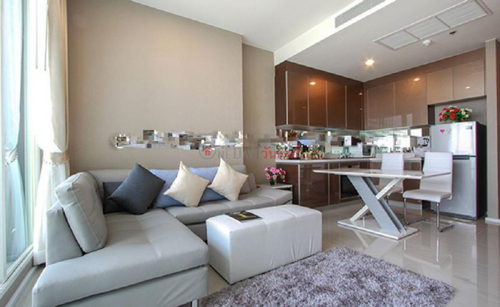 Condo for Rent: Menam Residences, 55 m², 1 bedroom(s) Rental Listings