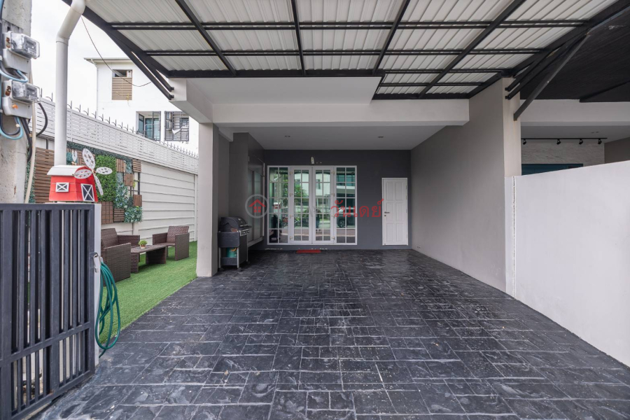 Townhouse for Rent: Bless Town Sukhumvit 50, 280 m², 3 bedroom(s),Thailand Rental ฿ 90,000/ month