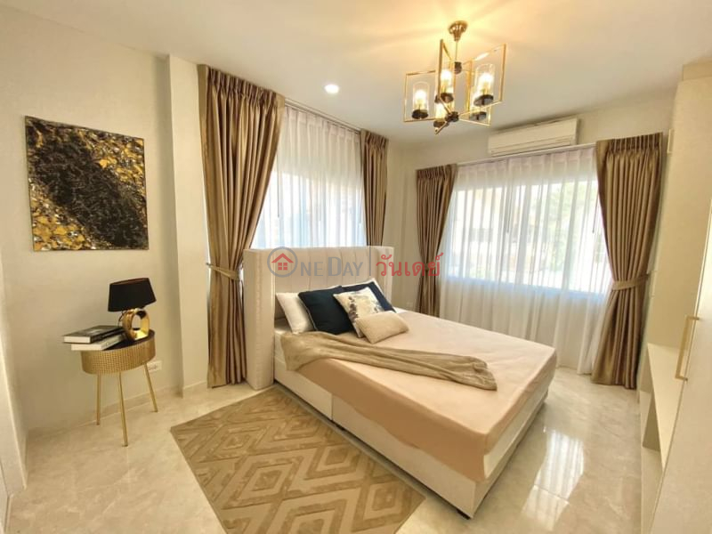 Modern Pool Villa 5 Beds 6 Baths Near Satit Udomseuksa School, Thailand Sales, ฿ 9.2Million