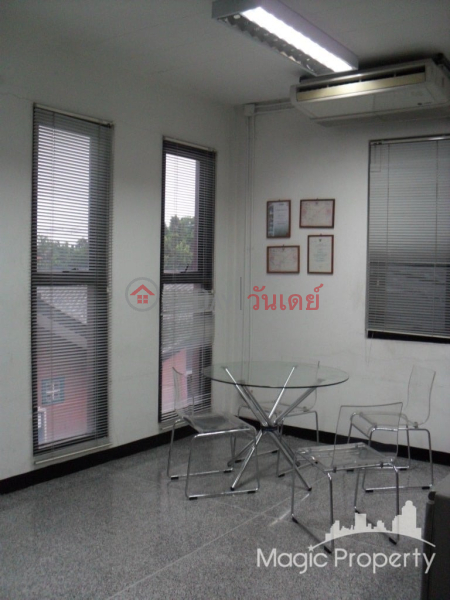 ฿ 280,000/ month Sukhumvit 62, Phra Khanong, Bangkok,