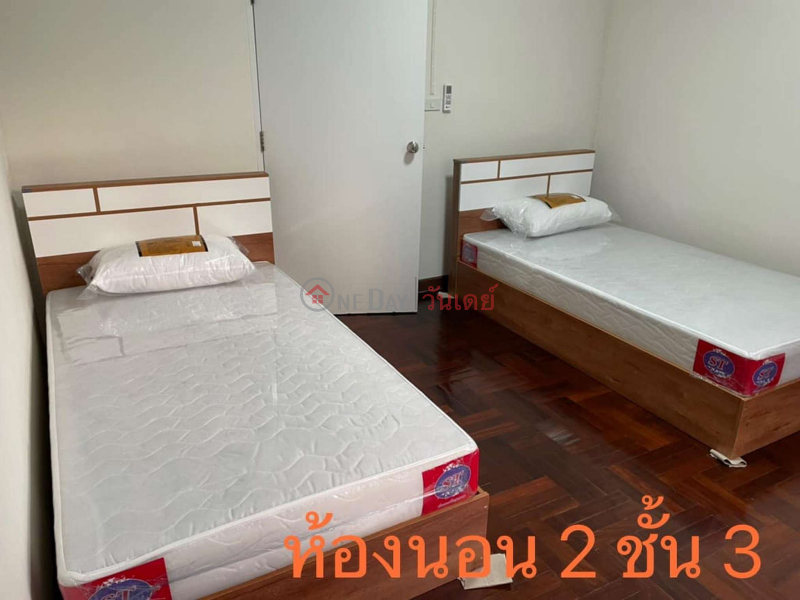 ฿ 40,000/ เดือน | บ้านทาวน์เฮาส์ สำหรับ เช่า: Single House Suk. 65, 194 ตร.ม., 4 ห้องนอน