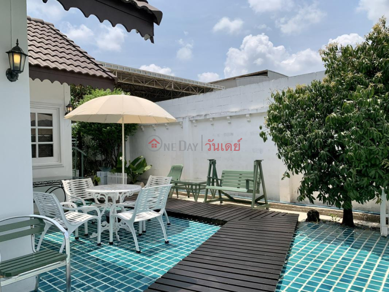 Townhouse for Rent: Baan Aue Sommai Krungthep Kreetha 39, 150 m², 3 bedroom(s) Rental Listings