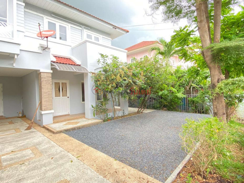 House for Rent: Perfect Place Ramkhamhang 164, 190 m², 3 bedroom(s) Rental Listings