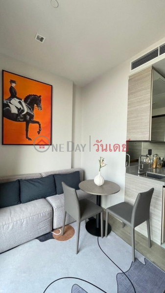 Condo for Rent: The Crest Park Residences, 35 m², 1 bedroom(s) Rental Listings