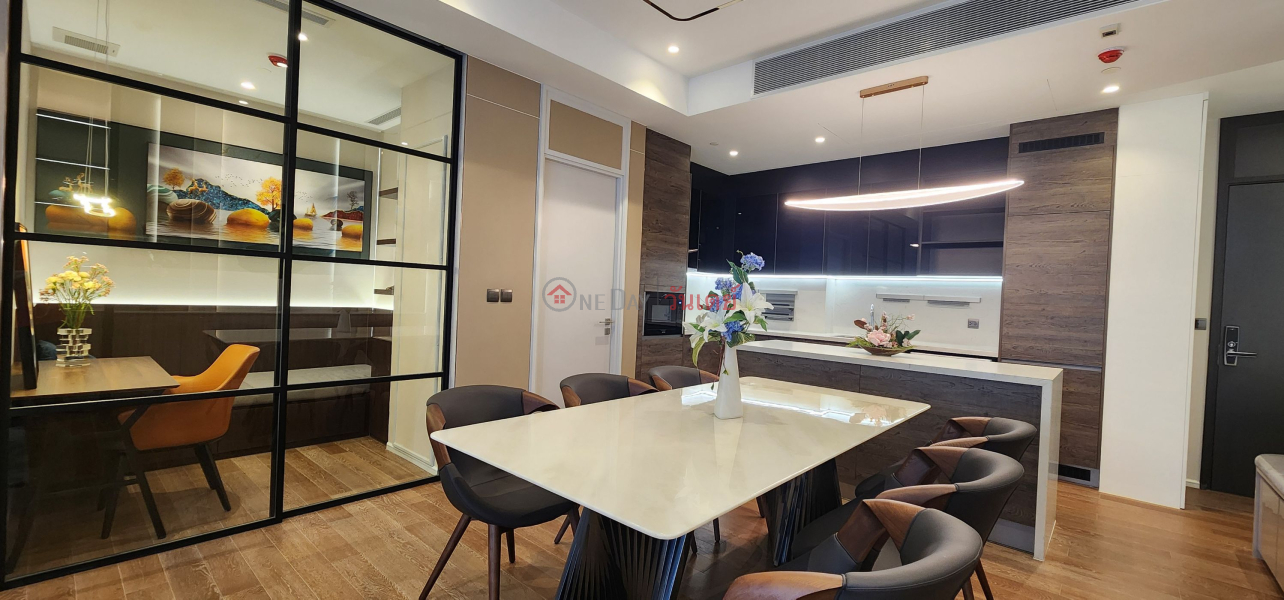 Condo for Rent: Muniq Langsuan, 96 m², 2 bedroom(s),Thailand Rental ฿ 175,000/ month