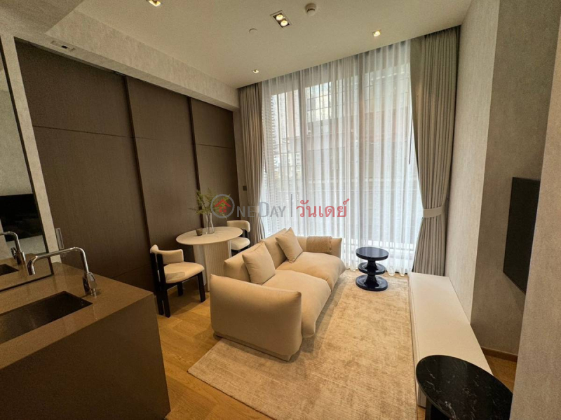 Property Search Thailand | OneDay | Residential Rental Listings | Condo for Rent: 28 Chidlom, 40 m², 1 bedroom(s)