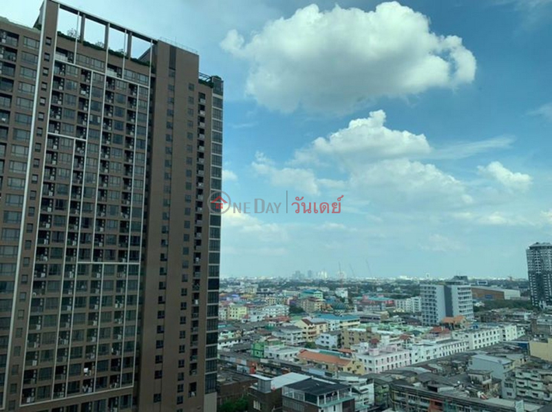 Condo for Rent: Sky Walk Condominium, 50 m², 1 bedroom(s) Rental Listings