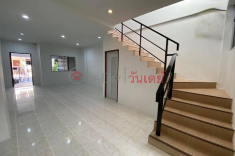 House For Sale Soi Phonprapanimit (TRI-12288)_0