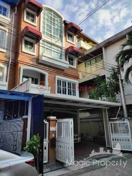 Yenakart Residence, Chong Nonsi, Yan Nawa, Bangkok Sales Listings