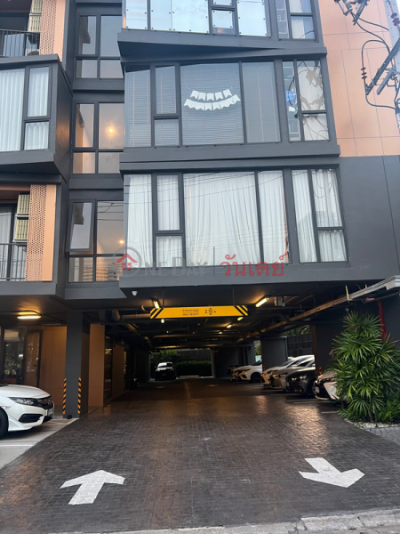 GLADDEN Square Ladprao 15 (แกลดเดน สแควร์ ลาดพร้าว 15),Chatuchak | OneDay วันเดย์(2)