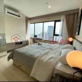 Condo for rent Life One Wireless (40th floor) _0