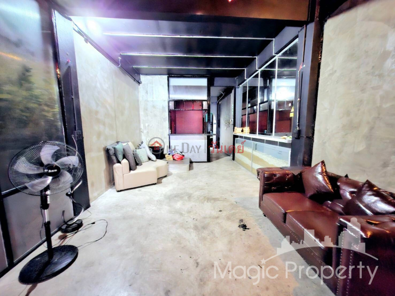 ฿ 120,000/ month, Silom soi 3, Bang Rak, Bangkok