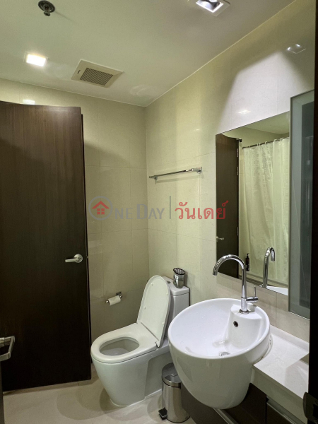 Condo for Rent: Sky Walk Condominium, 51 m², 1 bedroom(s) Rental Listings