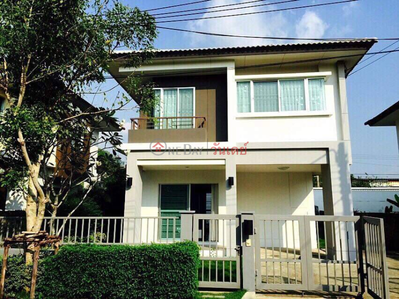 Two Story Townhouse 3 Beds 2 Baths รายการขาย (TRI-TP000868)